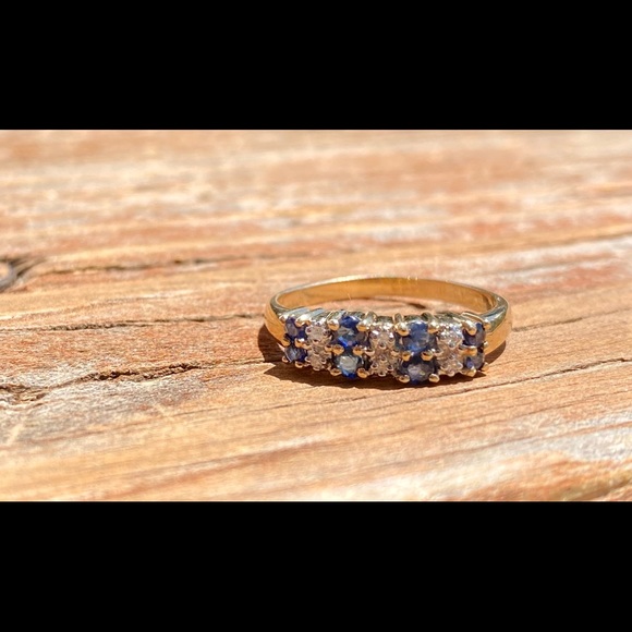 10K yellow gold diamond and Sapphire band ring - Picture 4 of 10